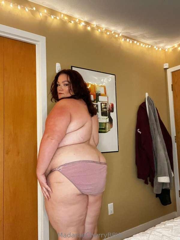 Heard you like em’ thick thick! 🍑