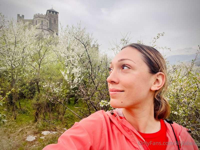 ✨Pictures from our trip to Sion with @loucharmellefree 🥰 The..