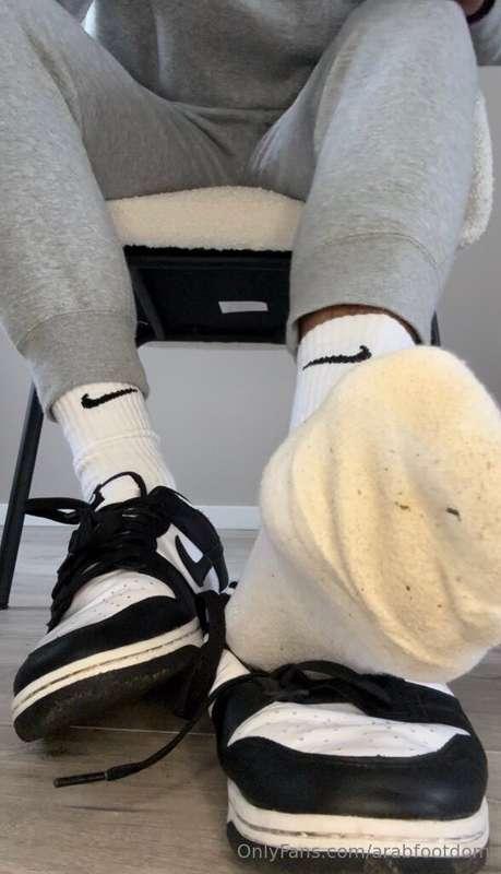 SNIFF 😈   #socks #malefeet #sneakers #findom #footmaster