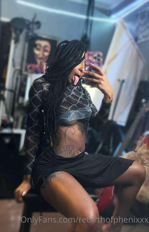 Lick me all over please
