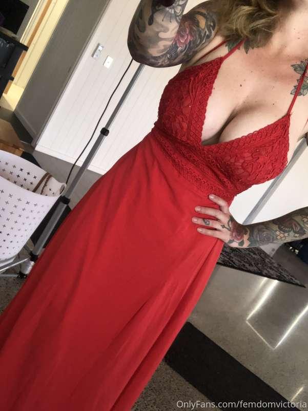 Birthday dress from dinner last week ❤️❤️❤️