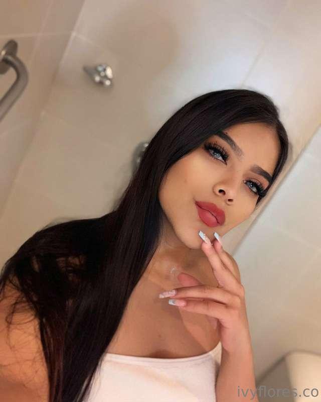 Feeling extra playful today 😘