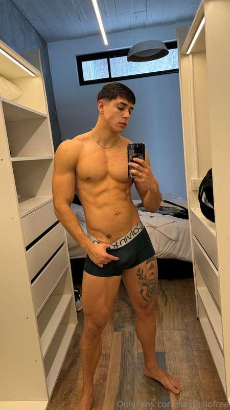 Aburrido en casa! 😏