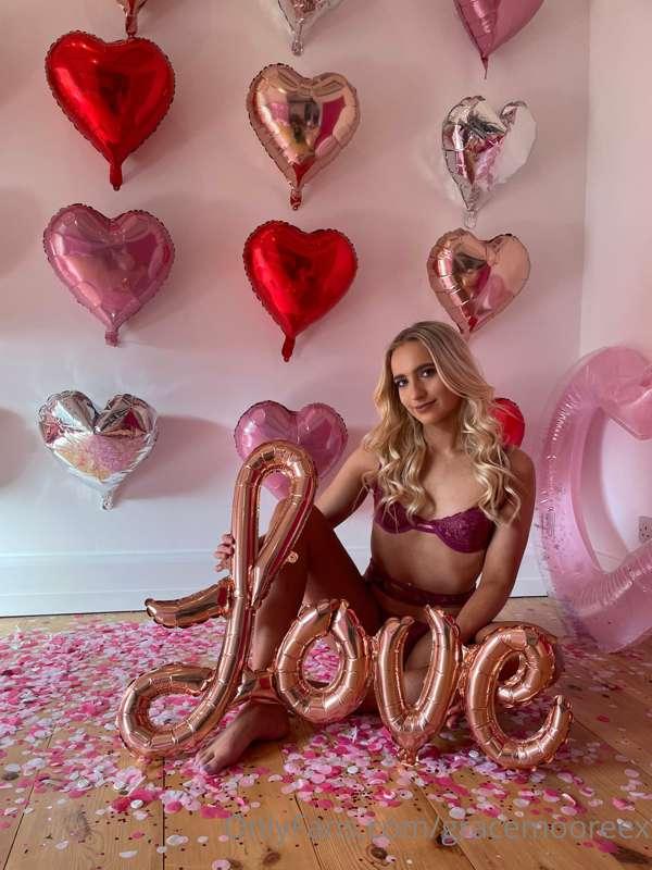 So excited to share all my Valentines content with you 💞