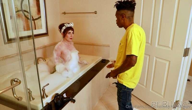 Have you seen my scenes with PF Bhangs