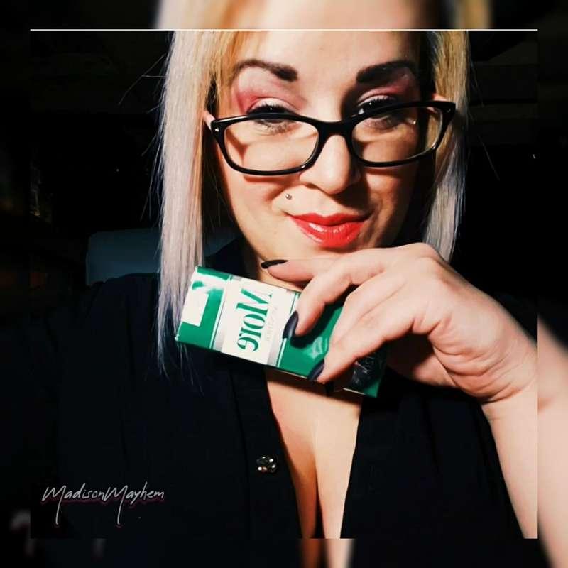For my More 120 lovers 🚬👑🖤