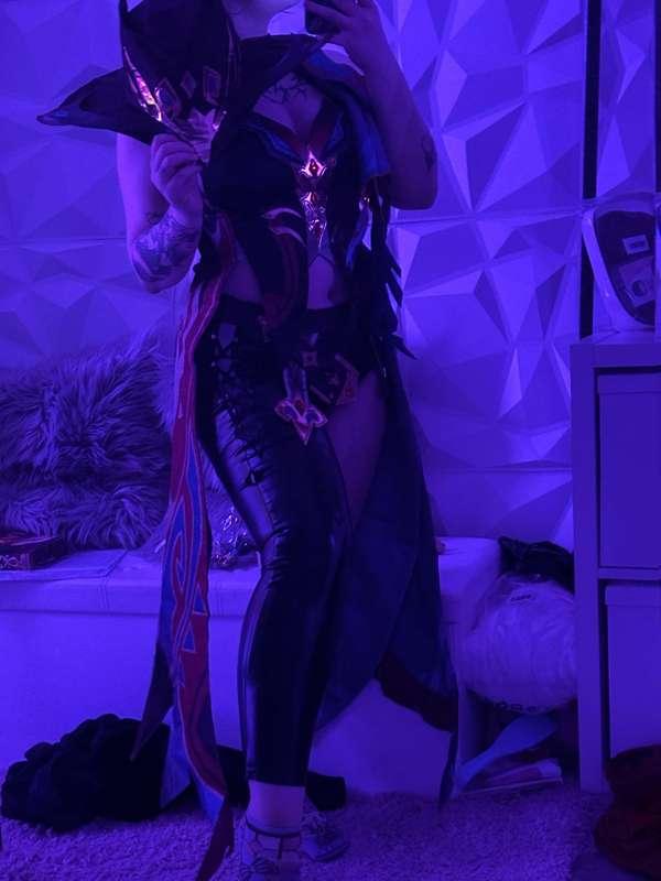 Cosplay fitting test yay 