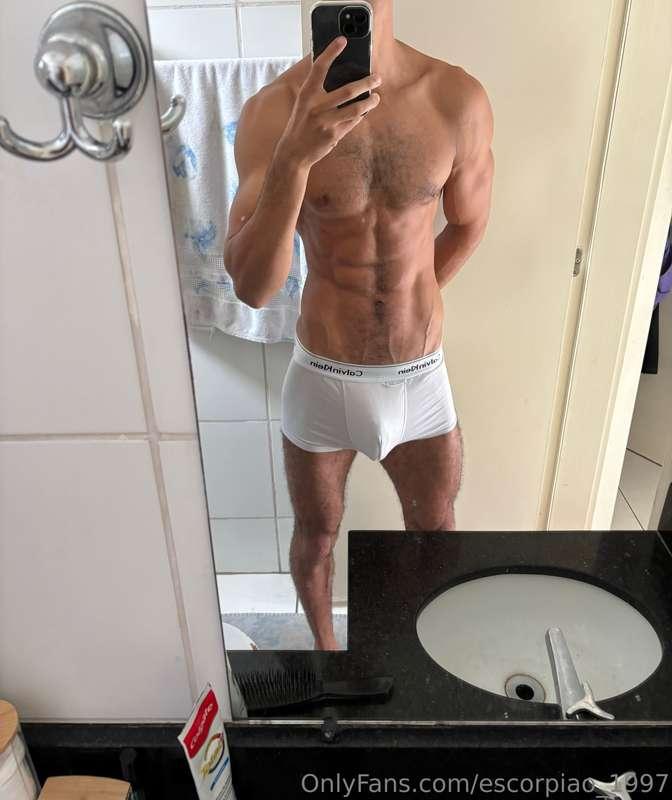 I just woke up honey, you can measure my horniness by the bu..