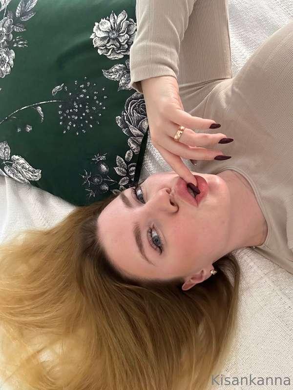 Want suck …❤️😈