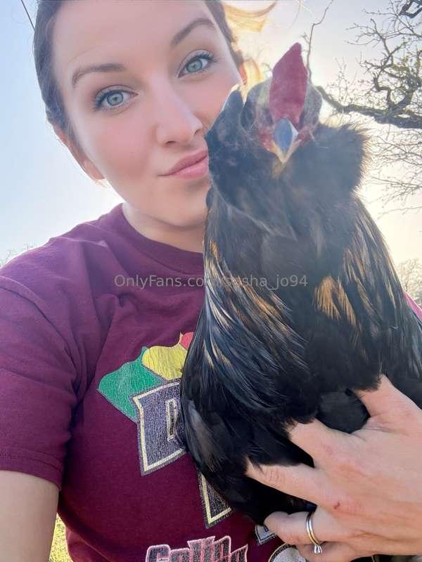 Look at my new cock! ❤️ 🐓 I have named him… Franklin! 😜🤷🏼‍♀️