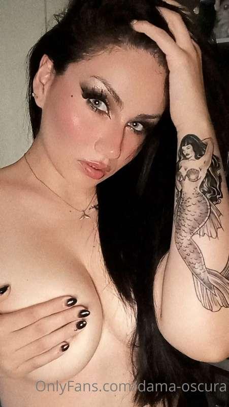 Hola bebés, cómo saben aquellos que me siguen en Instagram m..