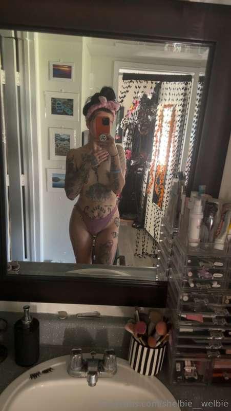 what kind of b/g content would y’all like to see??