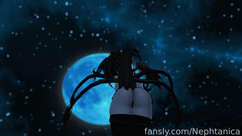 Lets fuck under this moonlight!!!!