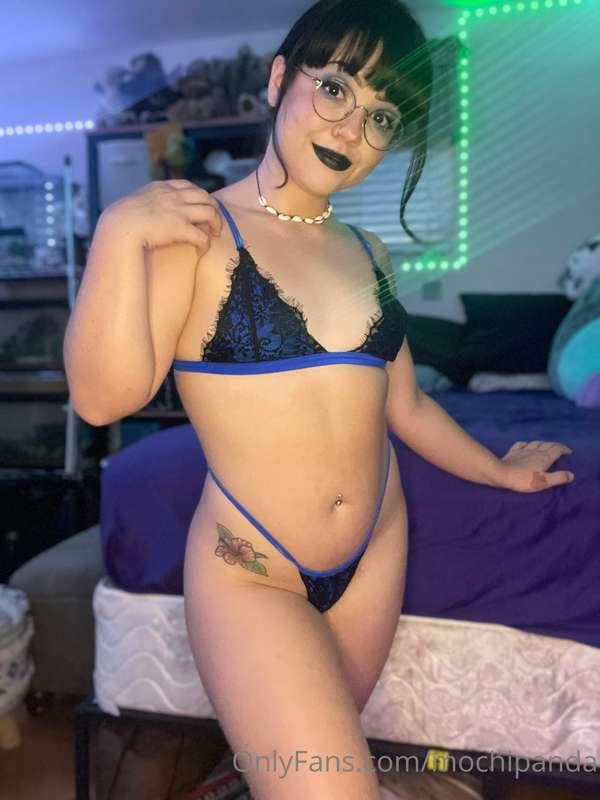 What do you like most about me?🙊 I'm online babe