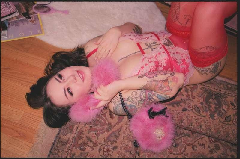 Christmas is calling 🥰☎️❄️🎄

I know not everyone is big into..