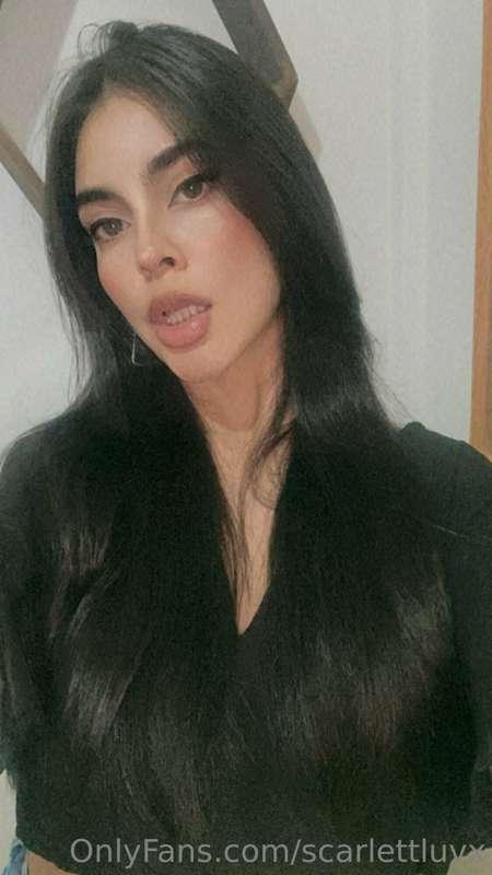 a wild side to an innocent face 🥵