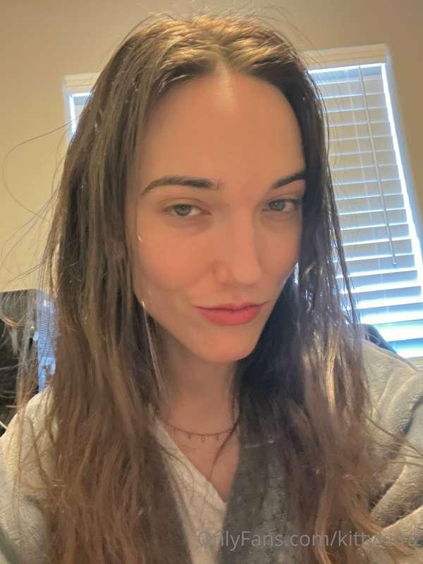 morning face selfie and pussy selfie😽