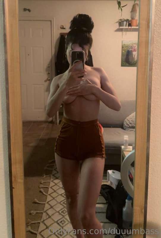 New short cream pie video I’ll send u in the dms 💖