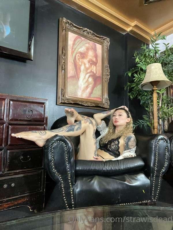 I took some pictures in these Vegas suite