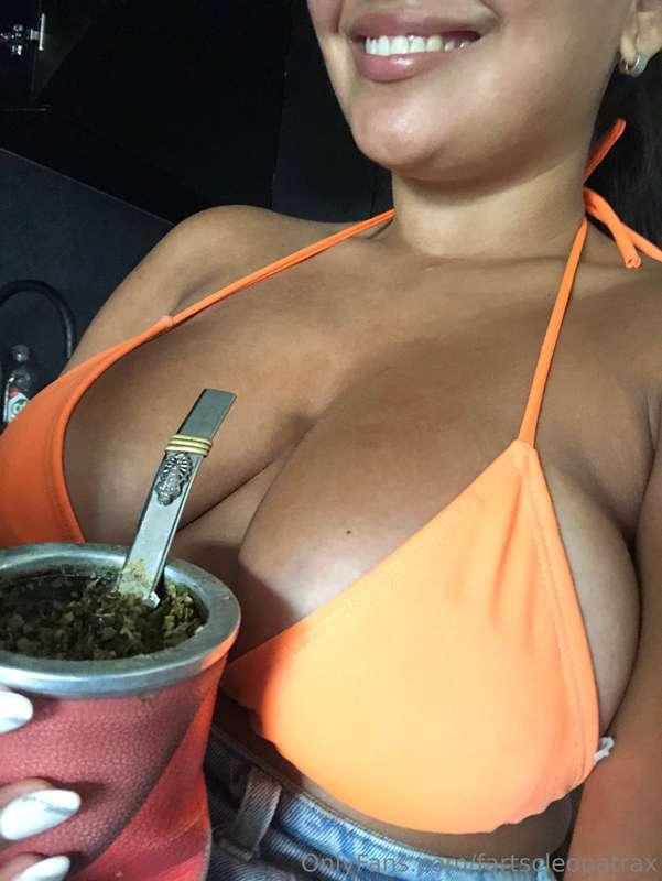 Drinking a delicious mate 🧉