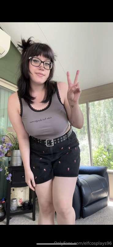 I fear I am cute today 