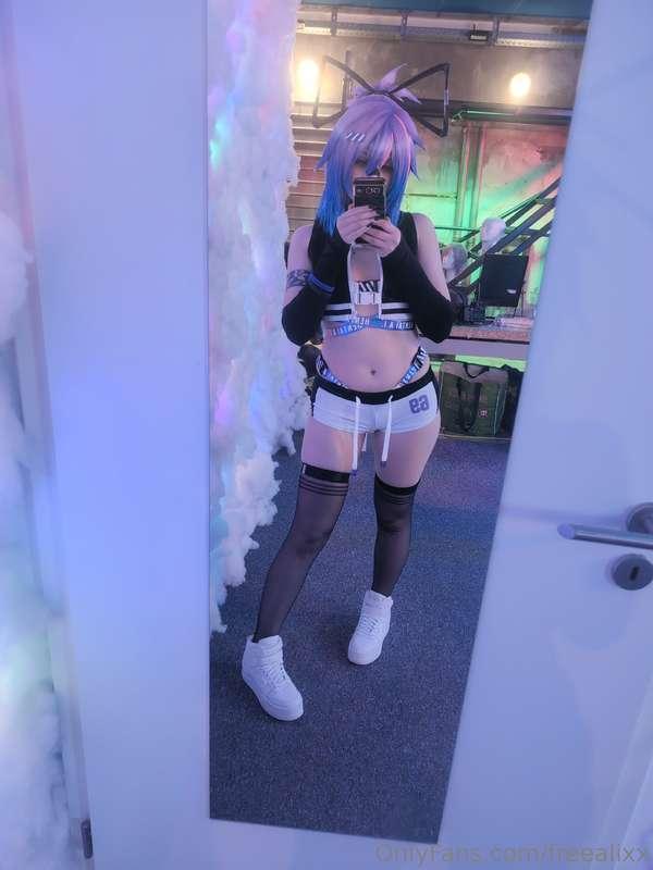 What should be my next Vtuber cosplay? 