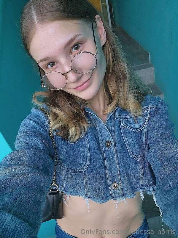 The selfie is called “I was late for university and got read..