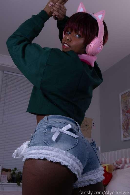 alyciaelvie image #8