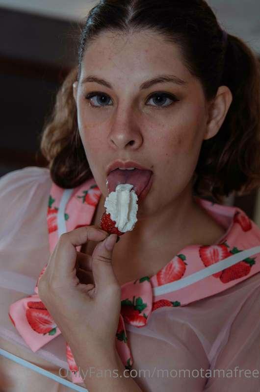 I love sweet things, let me have a taste of you!