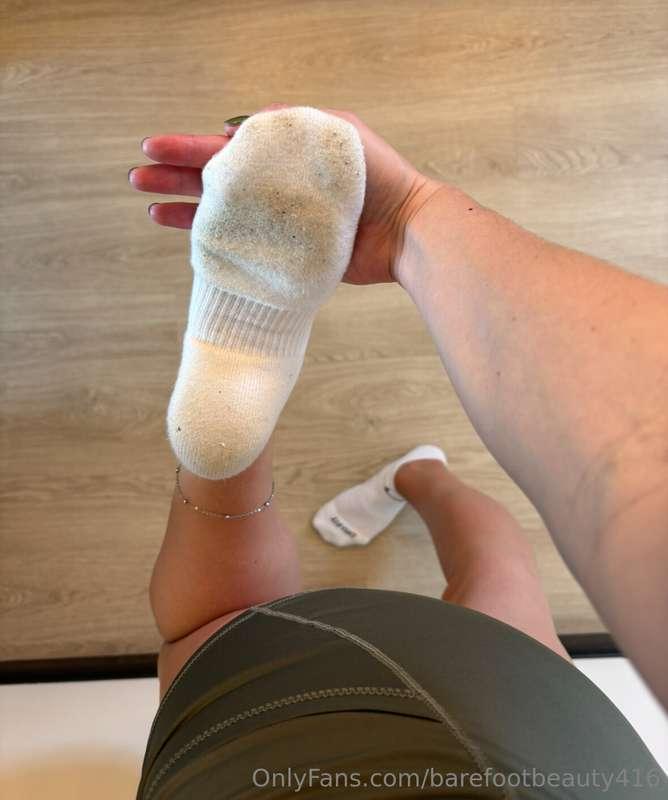 would you enjoy these sockies?🤍