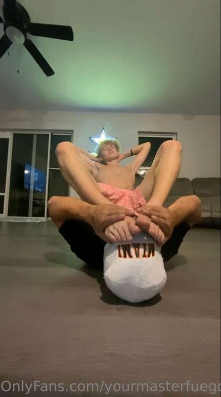 Massage and Lick my Alpha Feet