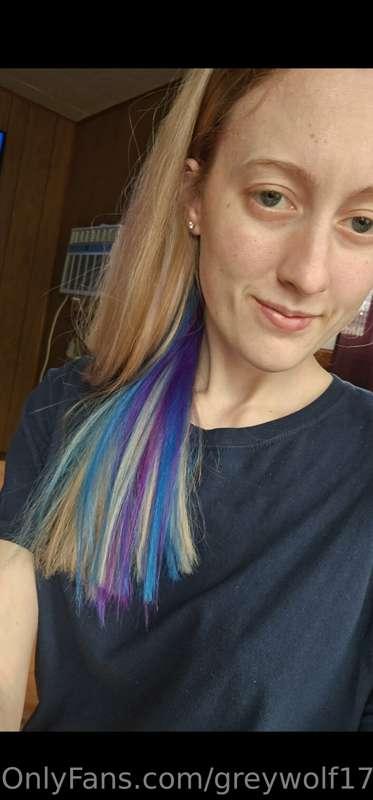 I swear to all that is holy I need a sugar daddy just to fee..