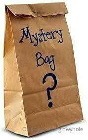 💋🍒🔥 GRAB BAG GOODIES 💋🍒🔥

Do you enjoy good surprises baby? ..
