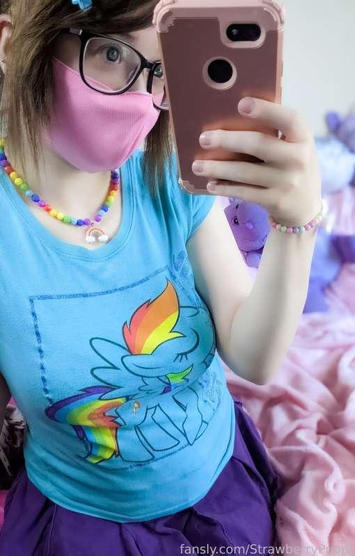 strawberrypuppi image #1