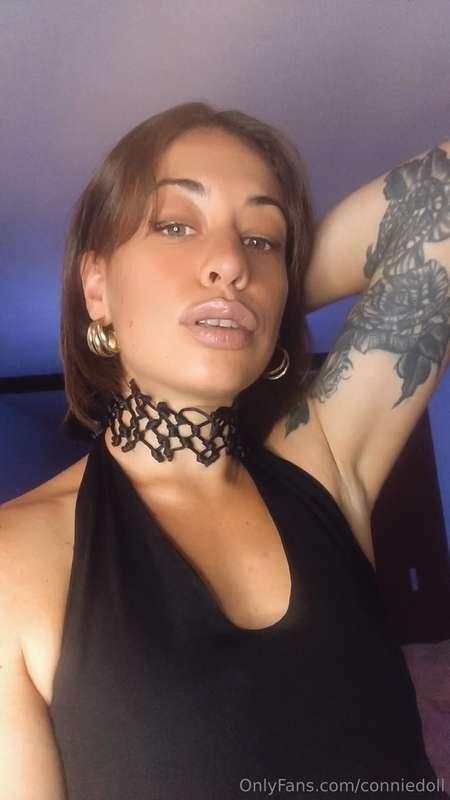 🌹 Seduction is my leash. And you’re already on it ⛓️