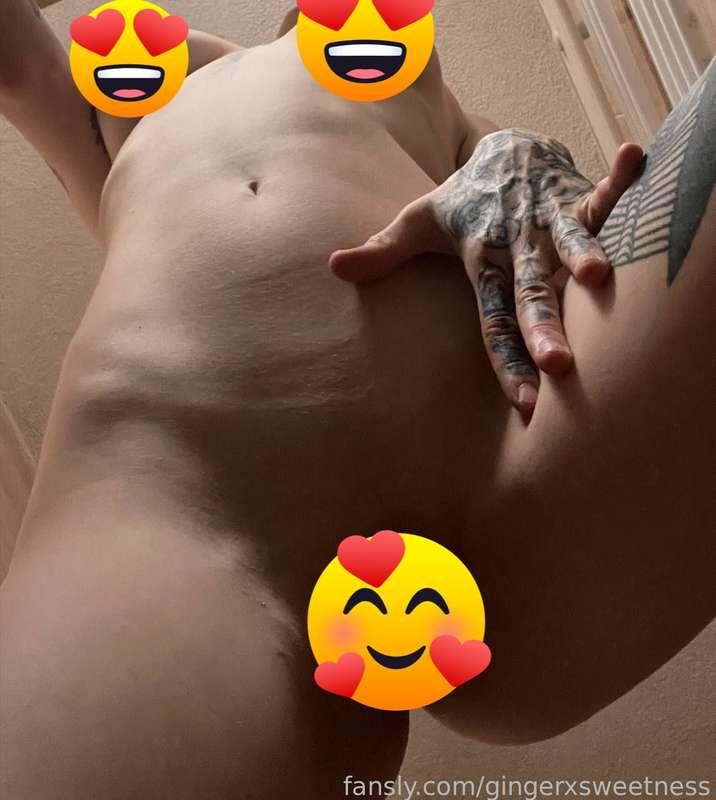 I really like walking around the apartment completely naked, so that I can touch my sweet pussy at any time 🥰😍 my hand just asks to caress it 🥵 Would you like to touch me wherever you want? 😈😘

#fyp #bisexual #nude #blowjob #pussy #ass #sexy #tits #anal #boygirl