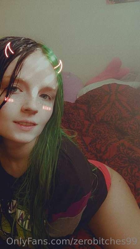 zerobitches99 image #0