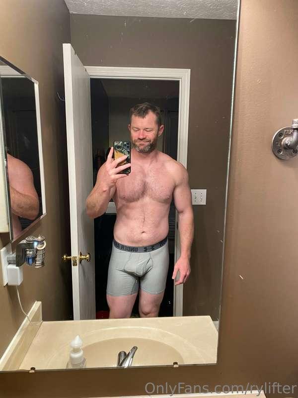 Finally Friday!!!! Have a great day everyone!