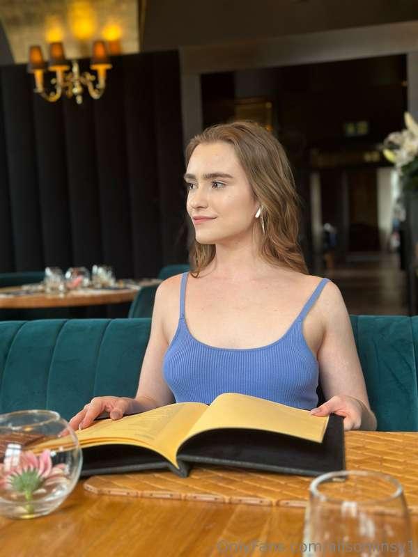 relaxing at the restaurant 🥩 I even managed to take a pictur..