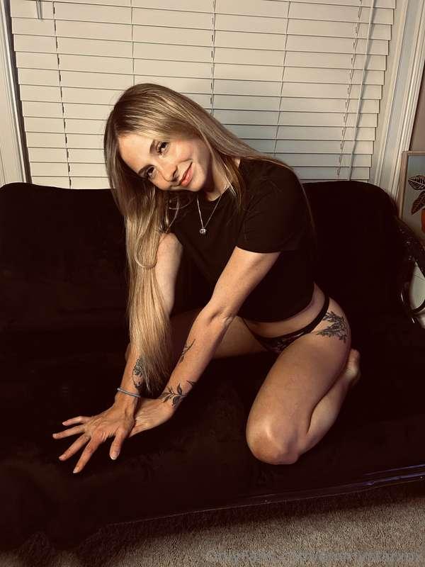 Daydreaming about being called baby girl 🫢🙈