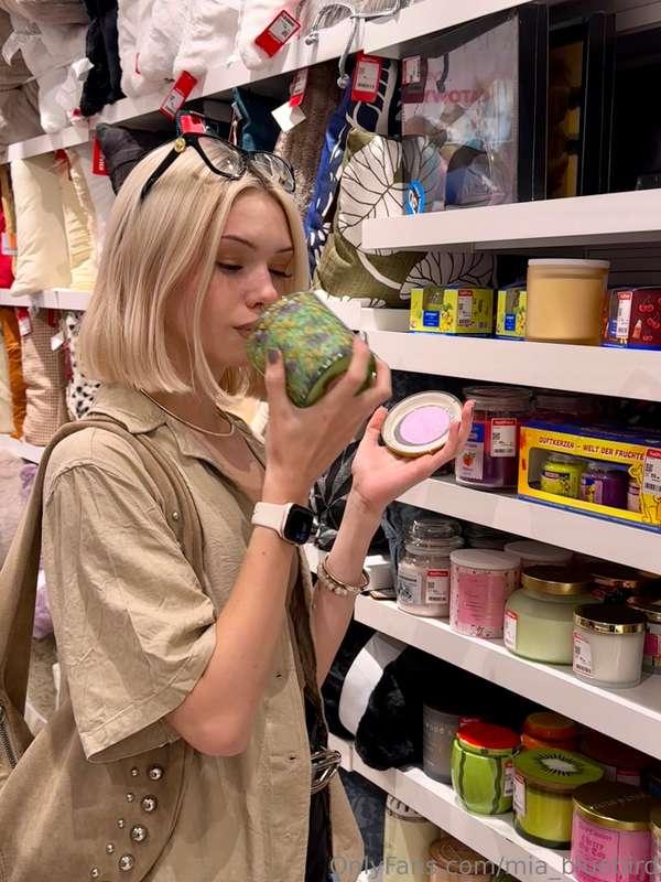 I love setting up a home-away-from-home 💛 What's your take o..