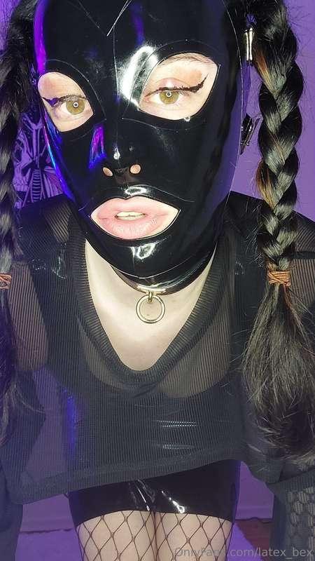 Going to the club. Do you think you could pick me up? How wo..