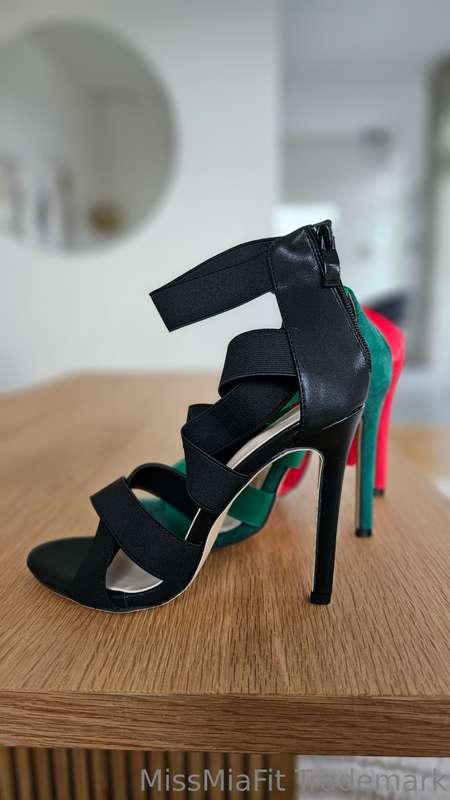 Something for those of you who fancy heels, and myself too o..