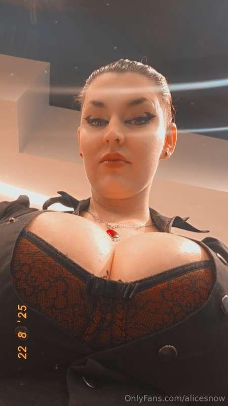 My DMs are open, come send me a message