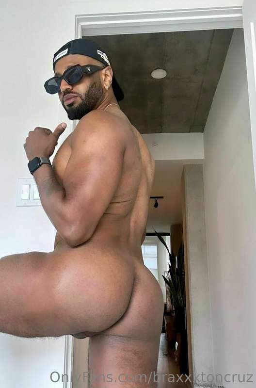 🍑 #Humpday