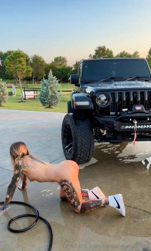 bts from my photo shoot last week! Which pics are you most e..