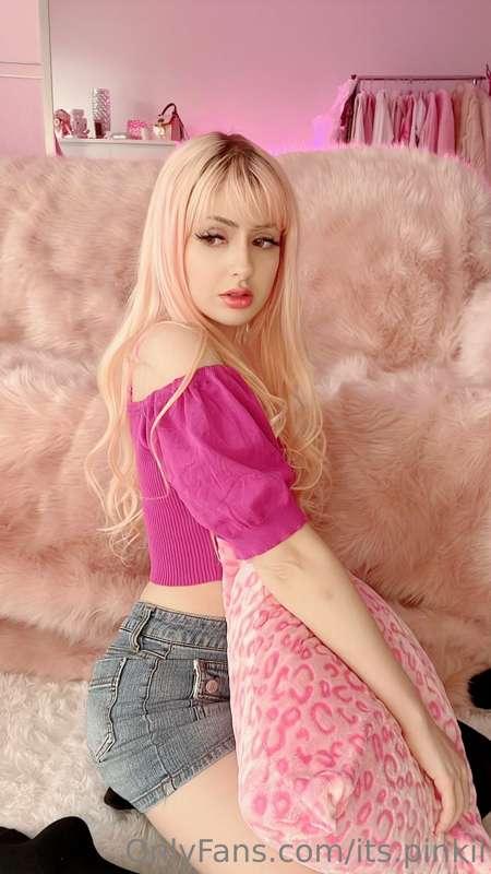 Hey loser! Gimme ur lunch money!