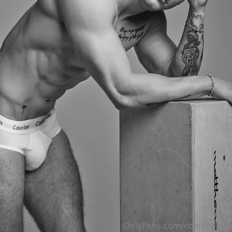 Should I post more B&W :)
