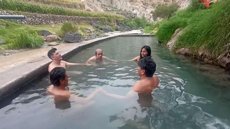 Baños Termales de Tapia Videos del 11 al 20 2° Oro Diciembre