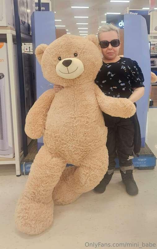 You know you're short when a teddy bear is bigger than you 🤣